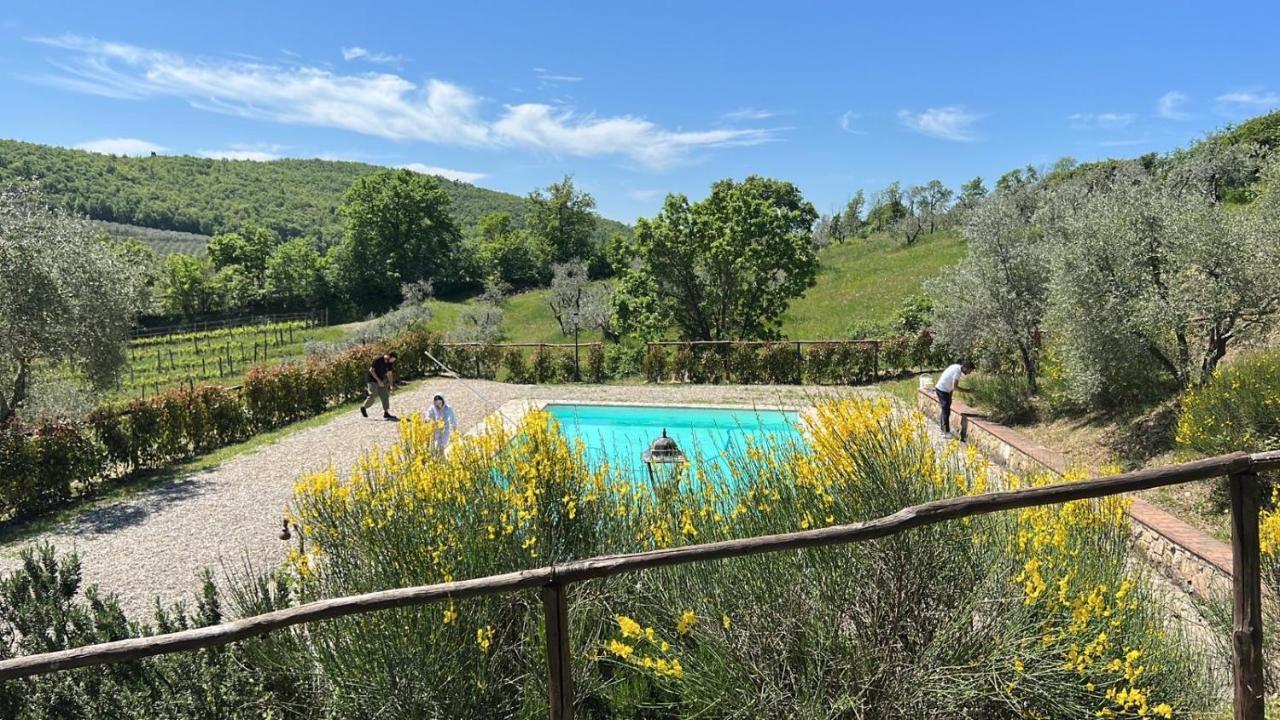 Locanda Podere Le Vigne Radda in Chianti Zewnętrze zdjęcie
